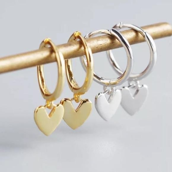 NEW GOLD MINI HEART FRENCH HOOP EARRINGS, NICE EARRINGS, CUTE EARRINGS - Picture 2 of 8